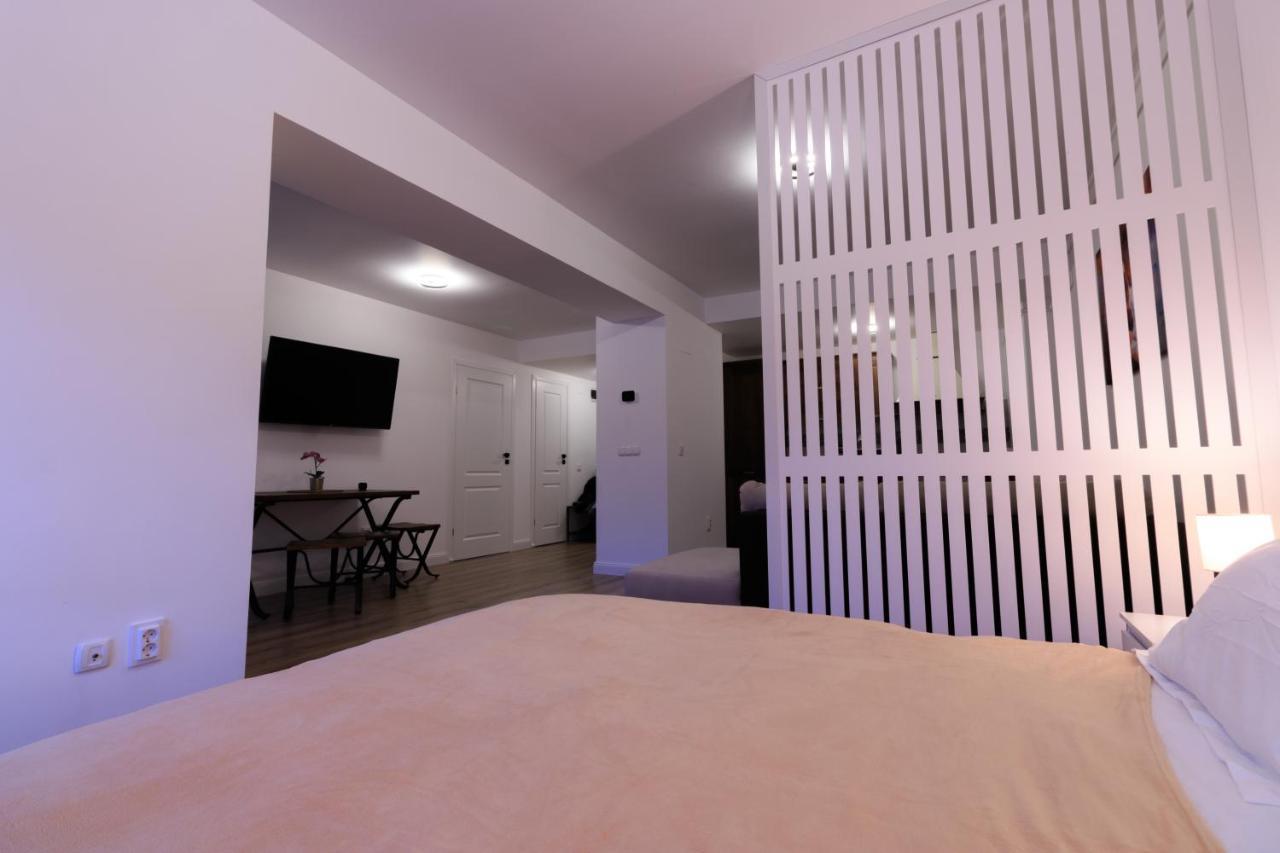 Apartment View Ap With Parking And 2 Bathrooms Sinaia