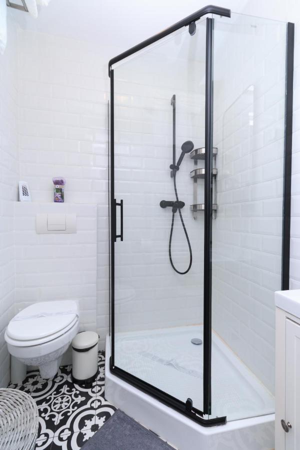 View Ap With Parking And 2 Bathrooms Apartment