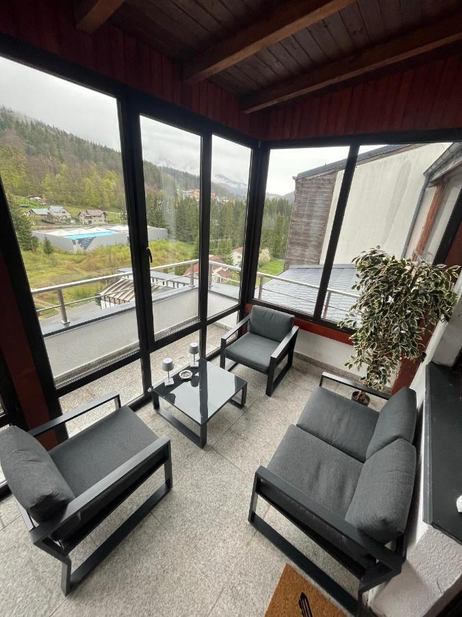 Apartment View Ap With Parking And 2 Bathrooms Sinaia