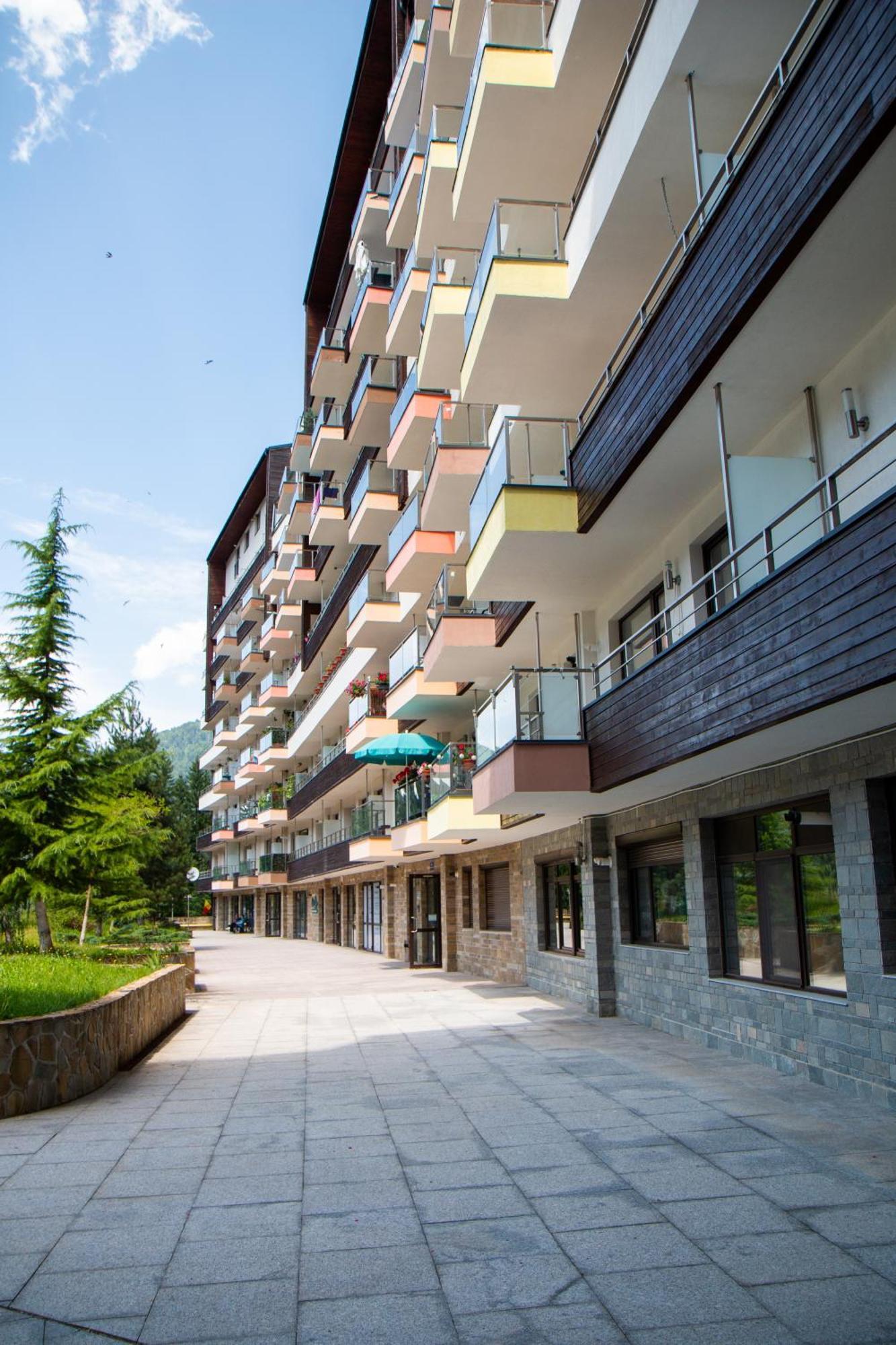 View Ap With Parking And 2 Bathrooms Sinaia